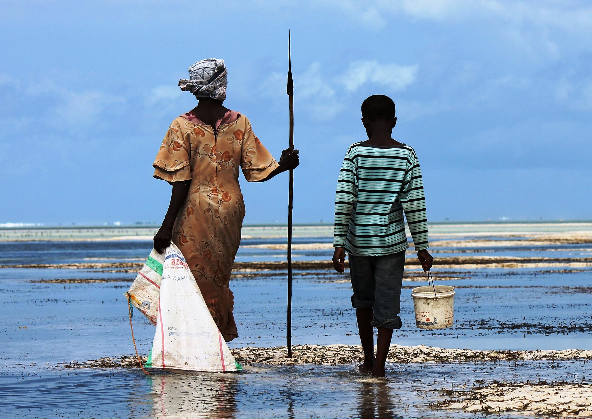 A fishing community at low tide